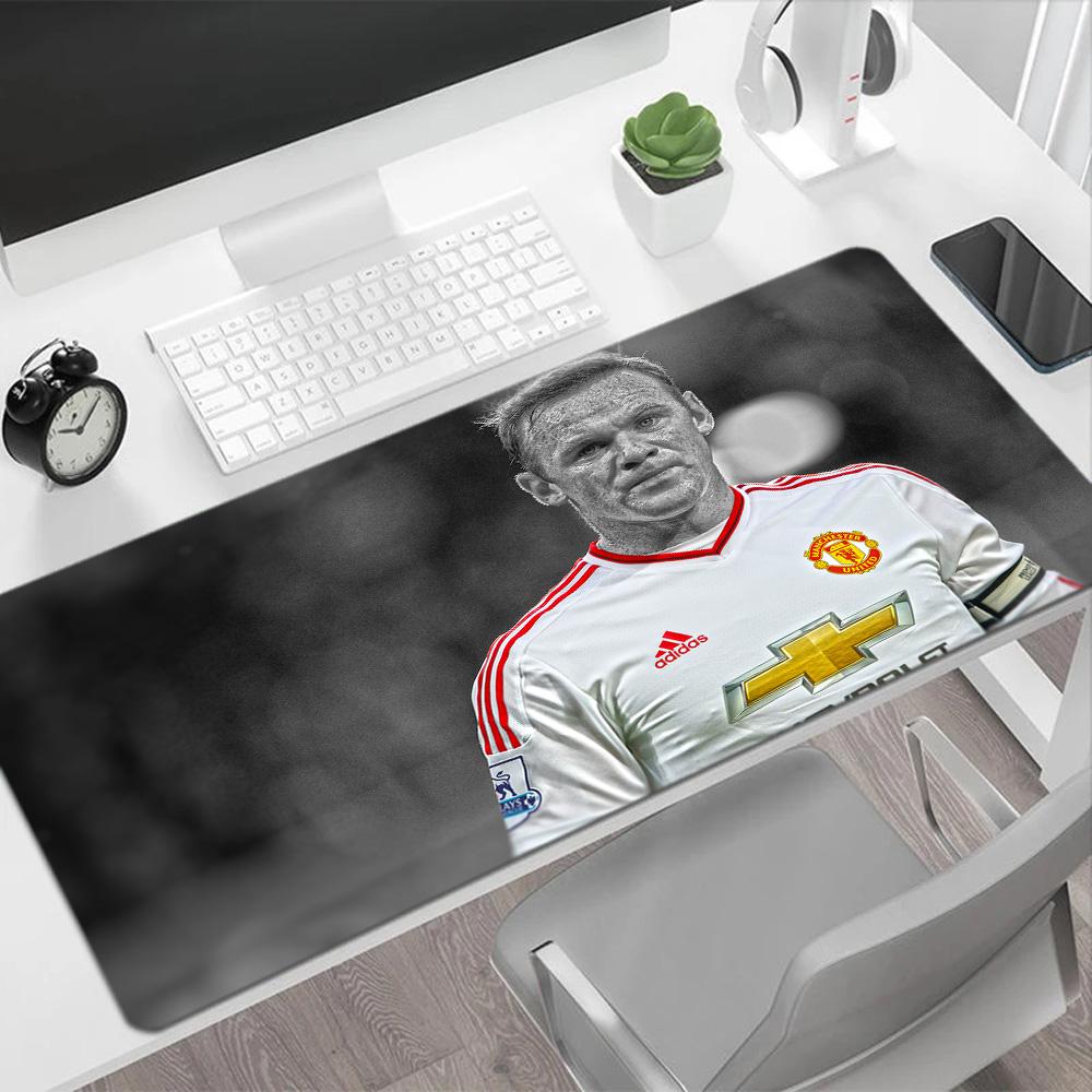 Wayne Rooney Manchester Gaming Mouse Pad Desk Mat Ultra-Long Desk Mat Non-Slip Rubber Bottom Gaming Accessories Ideal Gift for Gamers