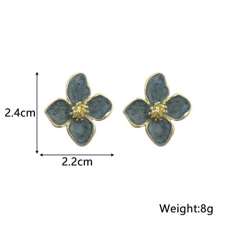 White Color Flower Enamel Korean Style Stud Earrings for Women Girl Love Aesthetic Daily Life Minimalist Jewelry