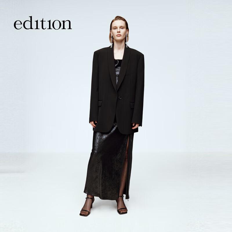 

Зимнее ретро платье макси на бретелях с горячим тиснением M 165