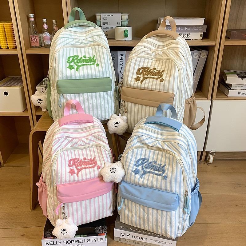 Striped backpack, large-capacity high school backpack, new lightweight schoolbag for junior high school students in the school season