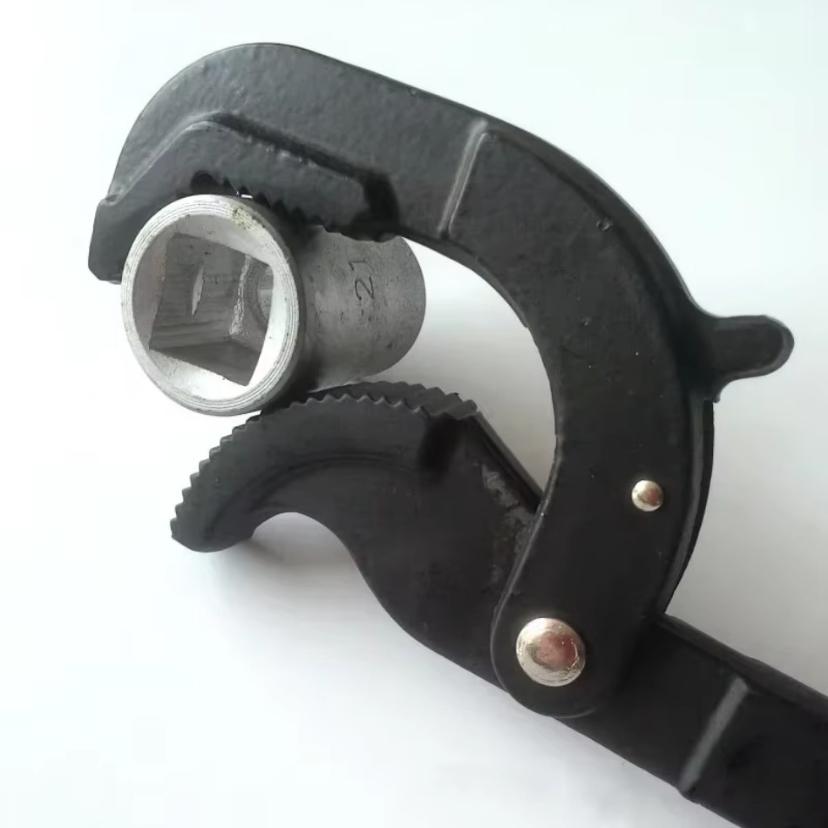 2 Pcs Multi Functional Pipe Pliers Universal Wrench Quick Pipe Pliers Large Opening Versatile Quick Water Pipe Wrench
