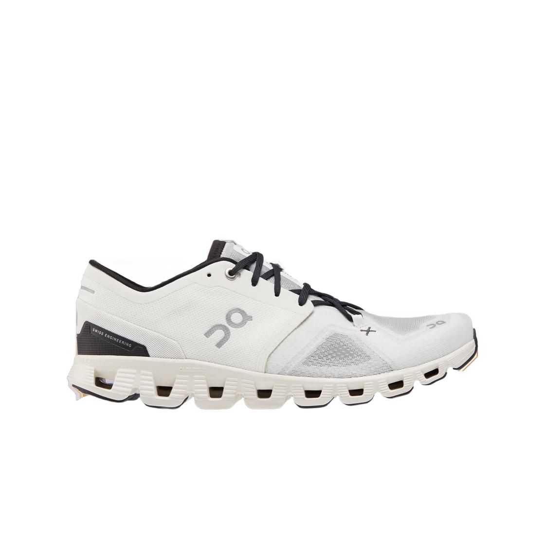 

On Running Cloud X 3 Слоновая кость Черный EU 44.5