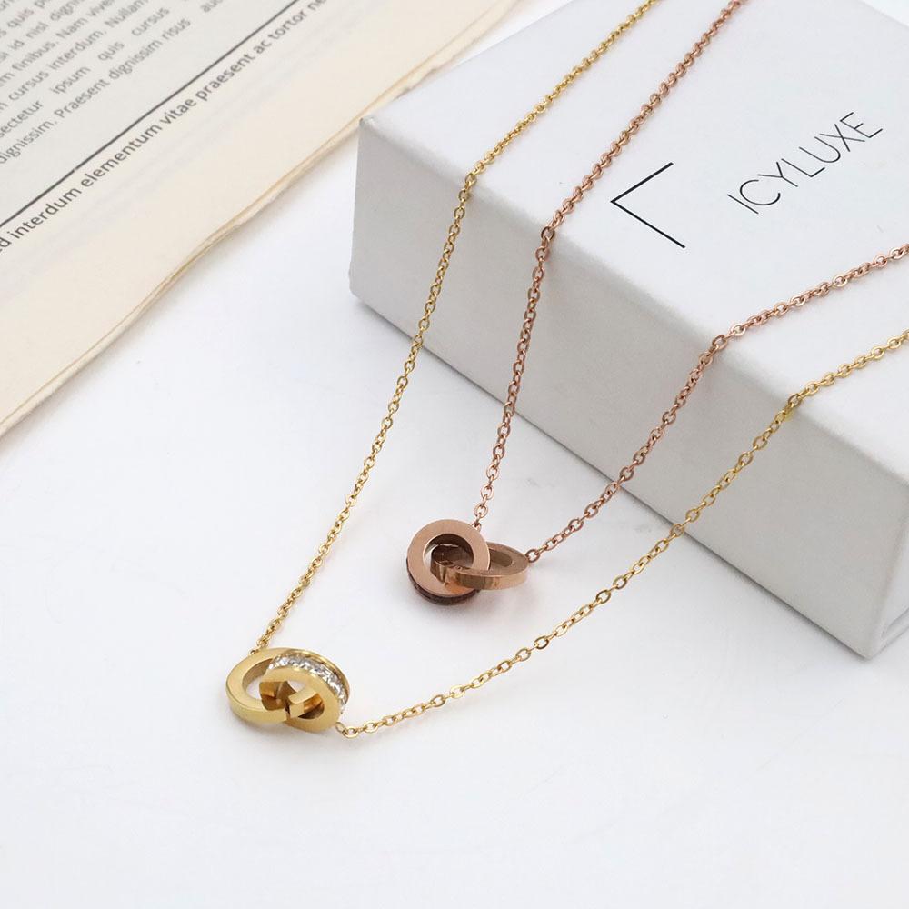 The Same Fashionable Double-Ring Zircon Pendant Necklace Accessories Versatile Niche Titanium Steel Non-Fading Jewelry Collarbone Chain