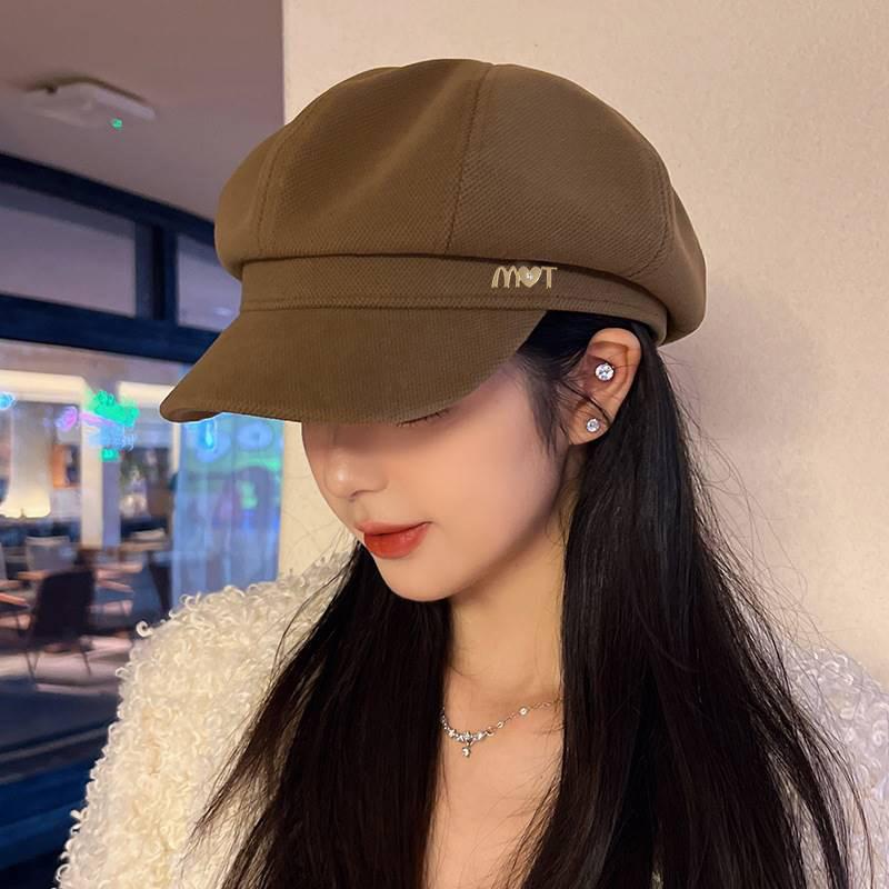Fashion New Hat for Women Showing Their Faces Small Black Octagonal Hat  Korean Style Autumn and Winter Versatile Painter Hat Duck Tongue Beret Trendy