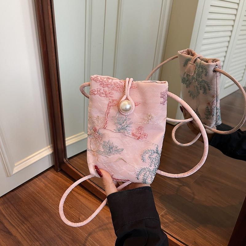Shoulder Bag Embroidery Mobile Phone Bag Crossbody Bag Casual Bucket Small Bag