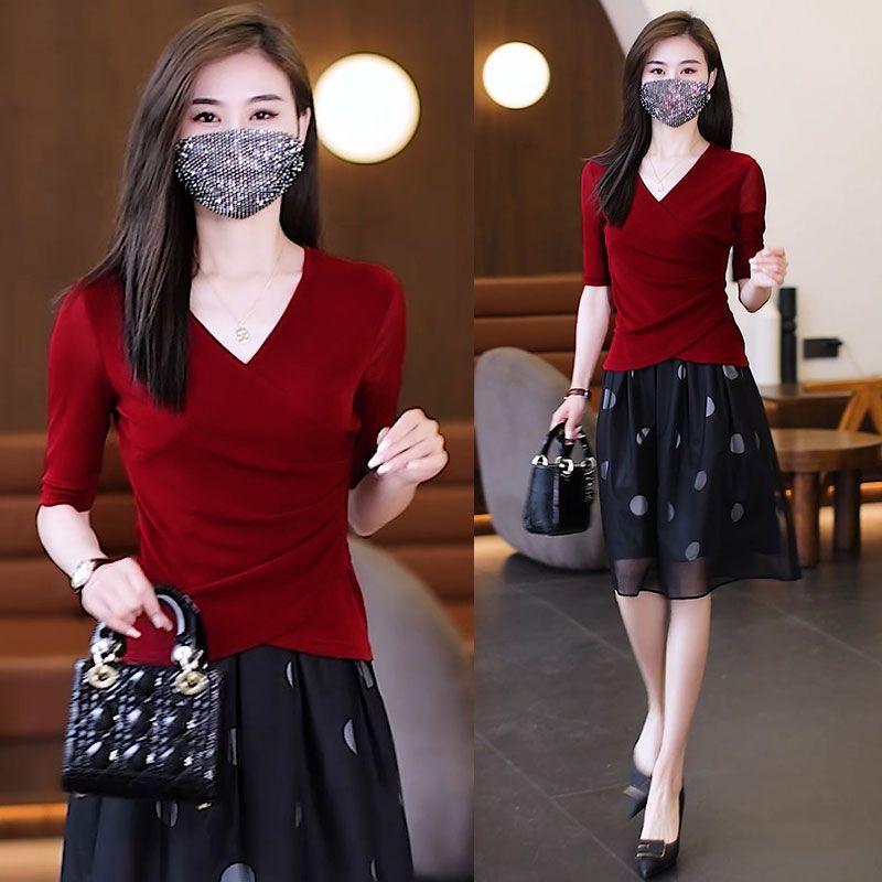 

Весенне-летняя футболка с перекрещенным вырезом, женская, со средним рукавом, с V-образным вырезом, верхняя одежда, базовая рубашка, с неровным низом, приталенная, темпераментная рубашка, топ M красный