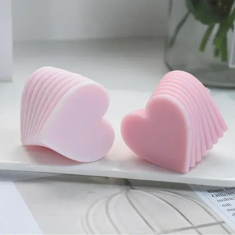 Rotating Love Candle Mold Stacking Heart-shaped Aromatic Valentines Day DIY Chocolate Candy Molds Cake Decoration