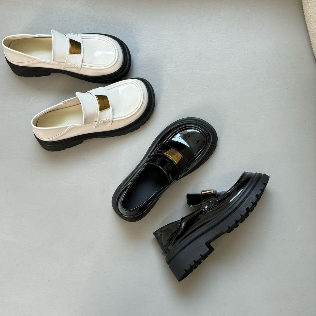 Retro loafers women's comfortable soft leather shallow mouth small leather shoes women's thick sole heightening women's shoes campus style retro sing