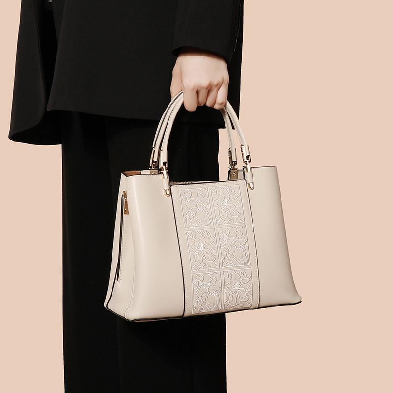 

Women S Bag High-End Embroidery Mother Bag Women S Bag Crossbody Bag Fashion Atmospheric Handbag