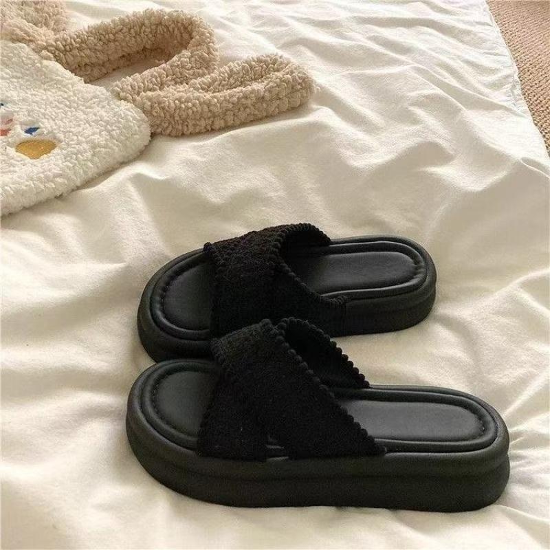 Thick-soled beautiful cool slippers women s summer wear new bohemian beach one-word sandals 40 чёрный