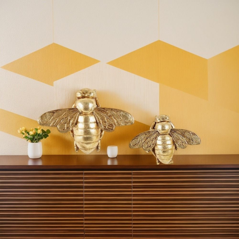Creative 3D Golden Bee Wall Sculpture Resin Hanging Golden Bee Ornament Handcrafted Decorative Wall Lamp Decoration Club oro