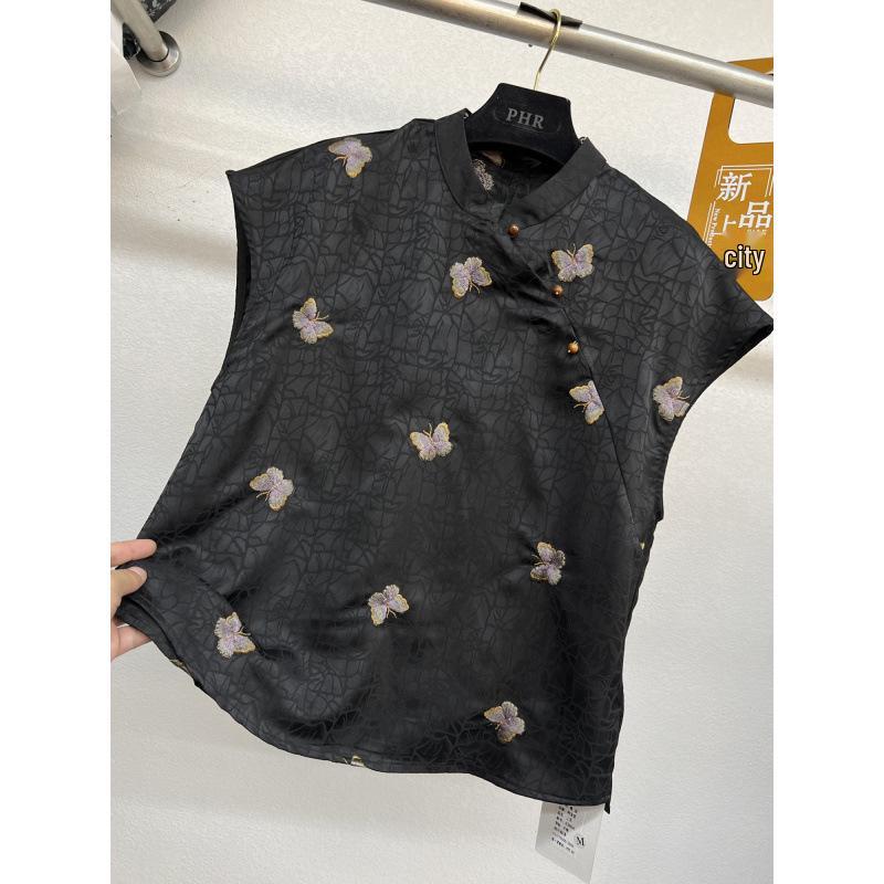 2025 Summer Women s European Style Butterfly Sleeve Stand Collar Shirt with Retro Frog Button Print XXL