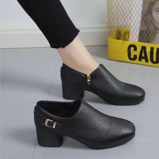 2025 Spring and Autumn New Mother Shoes Soft Leather Soft Sole Women's Leather Shoes Thick Heel Deep Mouth Versatile Comfortable Casual Middle Heel