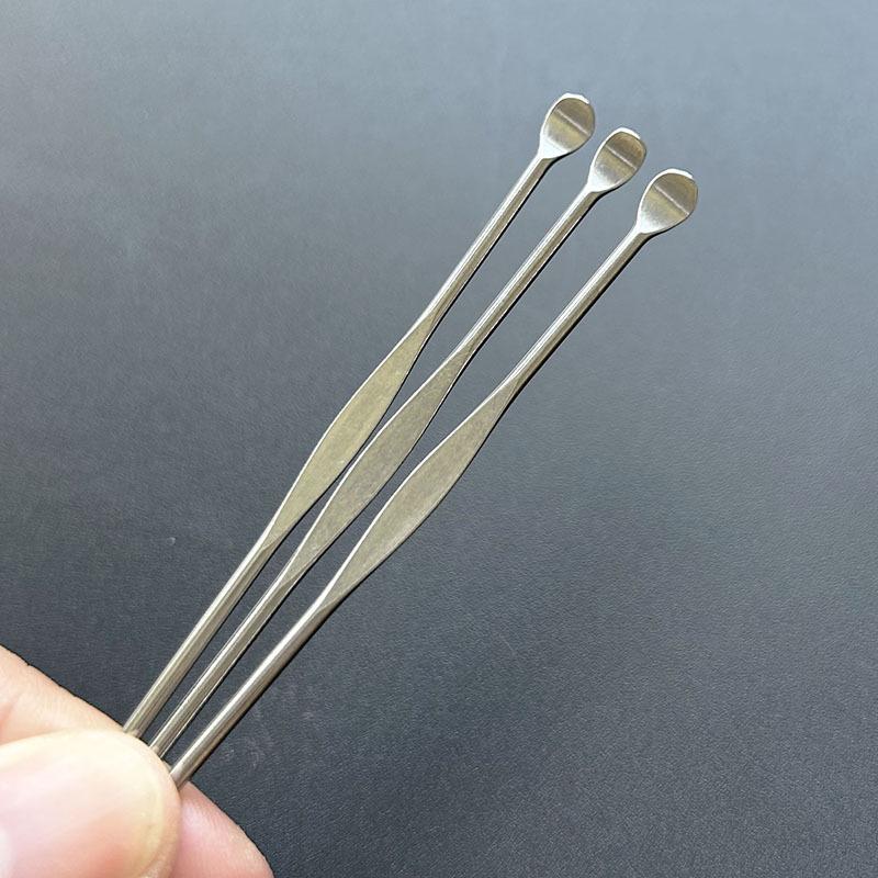 Stainless Steel Ear Cleaner: Portable Old-Fashioned Ear Spoon for Safe Earwax Removal
