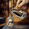 Kreativní křišťálová karafa na whisky s vestavěnou zlatou horou | Mini kelímek na víno a dávkovač