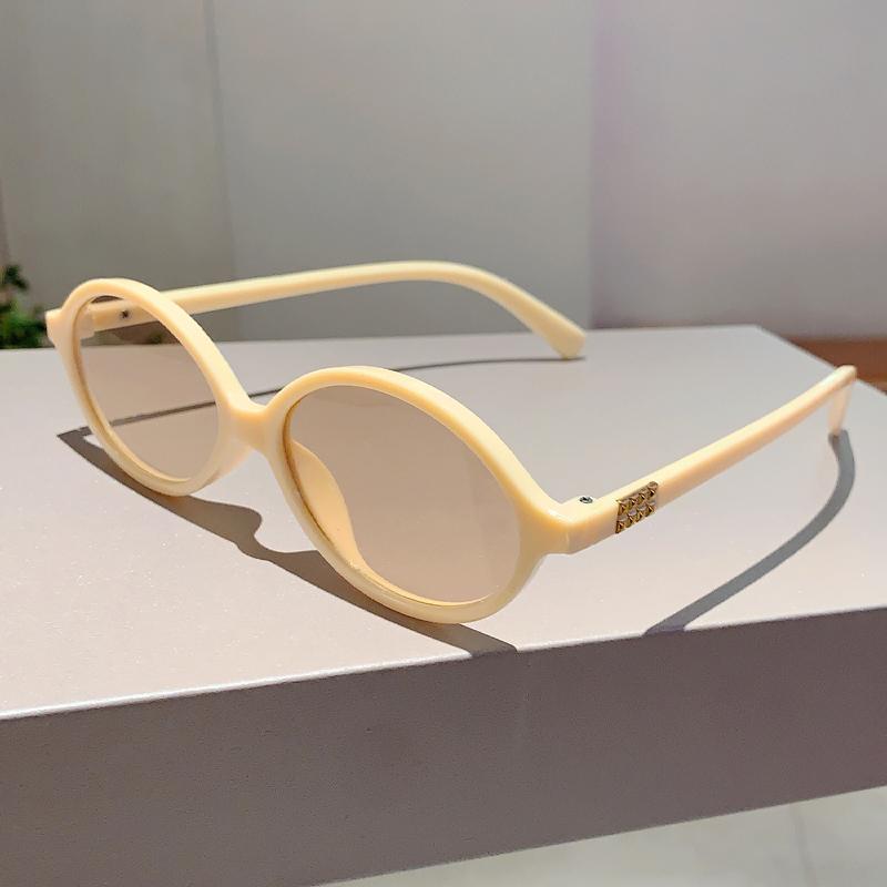 Vogue Leopard Sun Shades Fashion Oval Designer Women Sun Glasses Lady Decoration Sunglasses for Travelling Driving