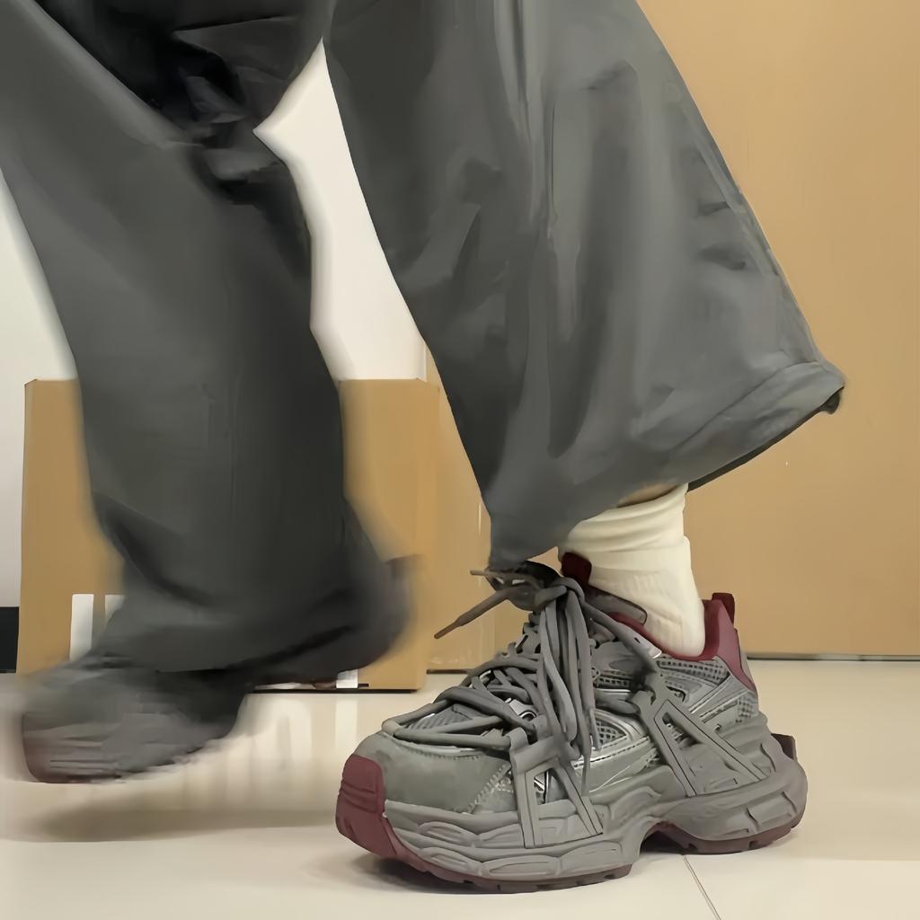 Sneakers British Style 2025 Autumn and Winter New Platform Dad Shoes Casual, Light and Comfortable Versatile Niche Women's Shoes