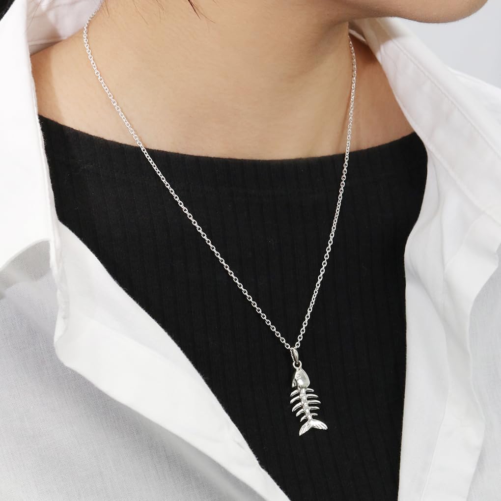 [Shinjuku Gin no Kura] Fishbone Silver 925 Necklace with Chain Charm Fish Bone Silver