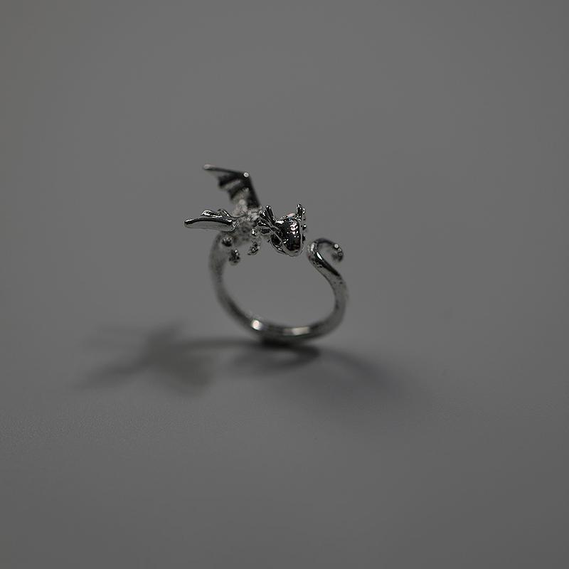 Little Dragon Ring Gothic Lolita Style Dark High Beauty Couple Ring