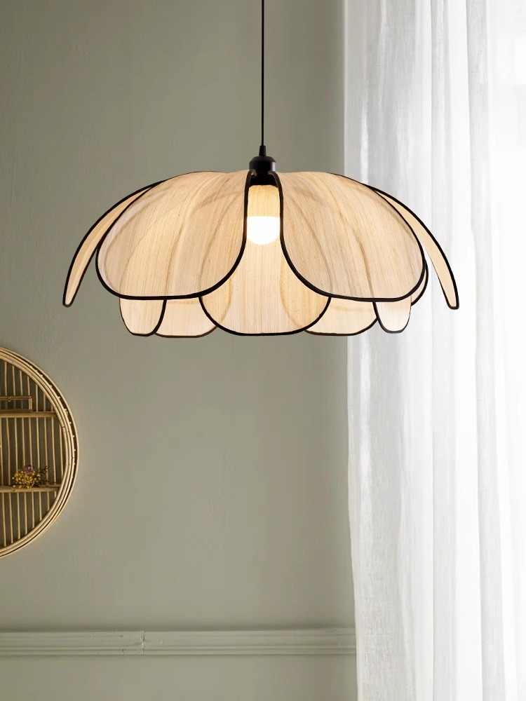 Retro Fashion Simple Dining Room Living Room Chandelier Lotus Lotus Art Bedroom Sky Lantern Atmosphere Lighting Cafe Lamps