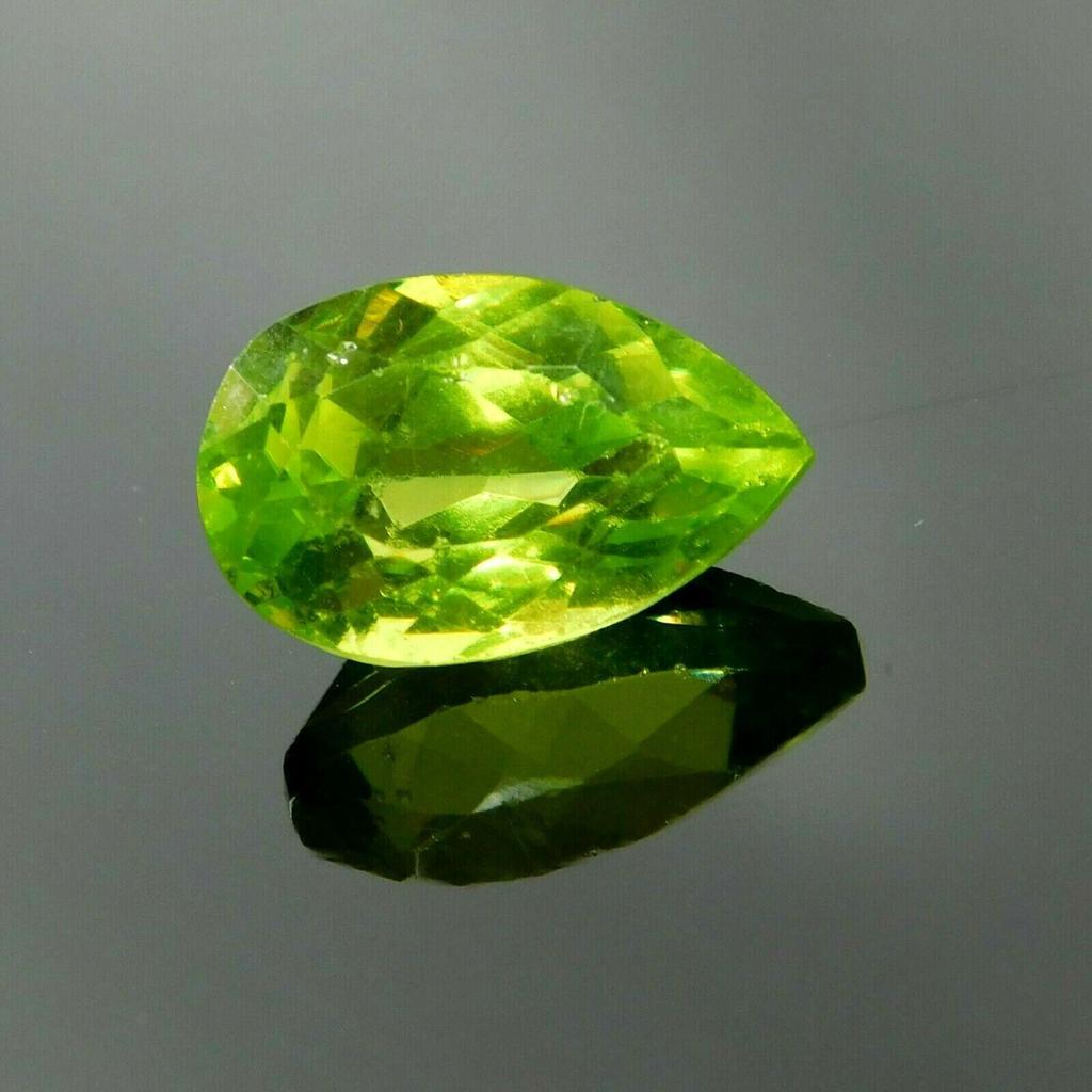 NATURAL A+ Quality Green PERIDOT 10.00 CT Pear Cut Faceted   Loose Gems