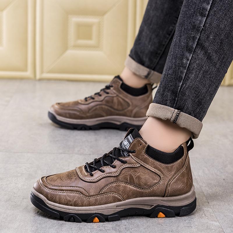 Men's Shoes New Men's Business Leather Shoes Light and Non-slip Outdoor Shoes Men's Winter Men's Leather Travel Shoes Middle Help