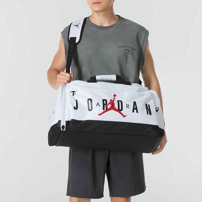 Nike Pánská sportovní taška typu duffelbag pro všechna roční období