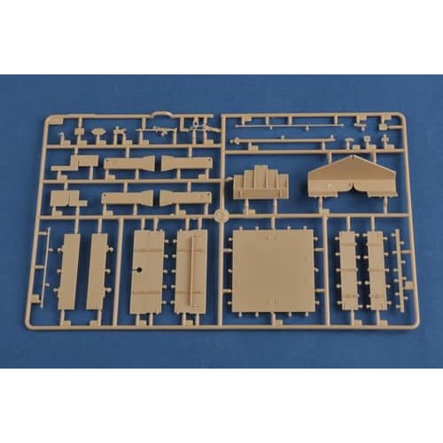 Hobby Boss 1/35 Fighting Vehicle Series German Bergepanther Type G Tank Recovery Vehicle (Late Model) Plastic Model Kit 84554