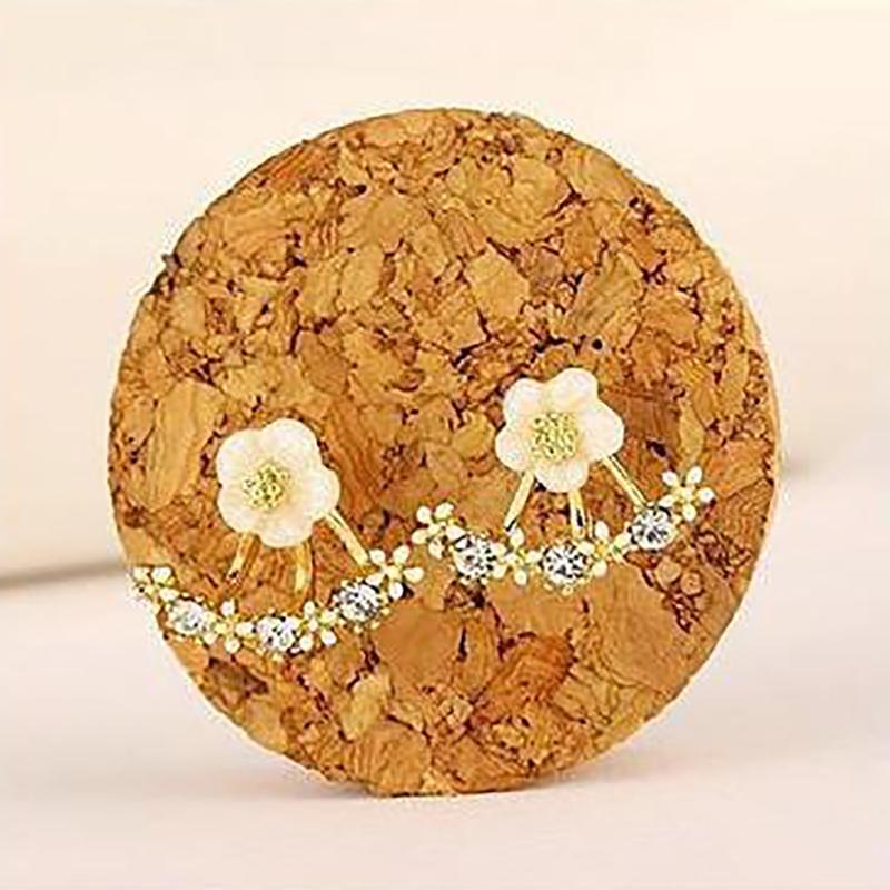 

1Pair Women Small Daisy Flower Back Stud Earrings Korean Style Simple Earrings For Girl Sweet Small Fresh Jewelry