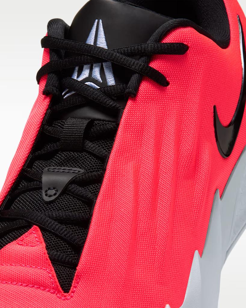 IM4162-600 Nike Twelve Time EP Basketballschuhe (Herren)