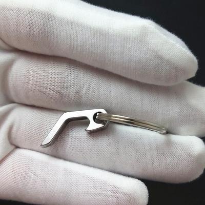 Edc Malzemeleri Mini Hafif Şişe Bira Açacağı Anahtarlık Cep Aleti Kullanışlı Gadget Dış Mekan Kamp Yürüyüş Kamp Malzemeleri Anahtarlıklar