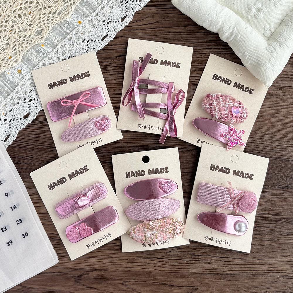 Korean-Style Deep Pink Bow Fabric Hair Clip for Girls: Cute and Versatile Children's Accessory