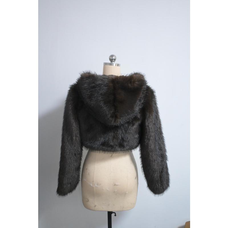 Imitation Fur Coat Autumn Winter Fashion Women's New Short Fur Coat Small Hooded White Coat
