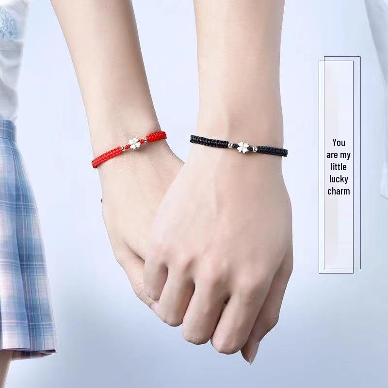 Four-Leaf Clover College Exam Luck Bracelet - Red Woven DIY Hand Rope for Women & Best Friends.
