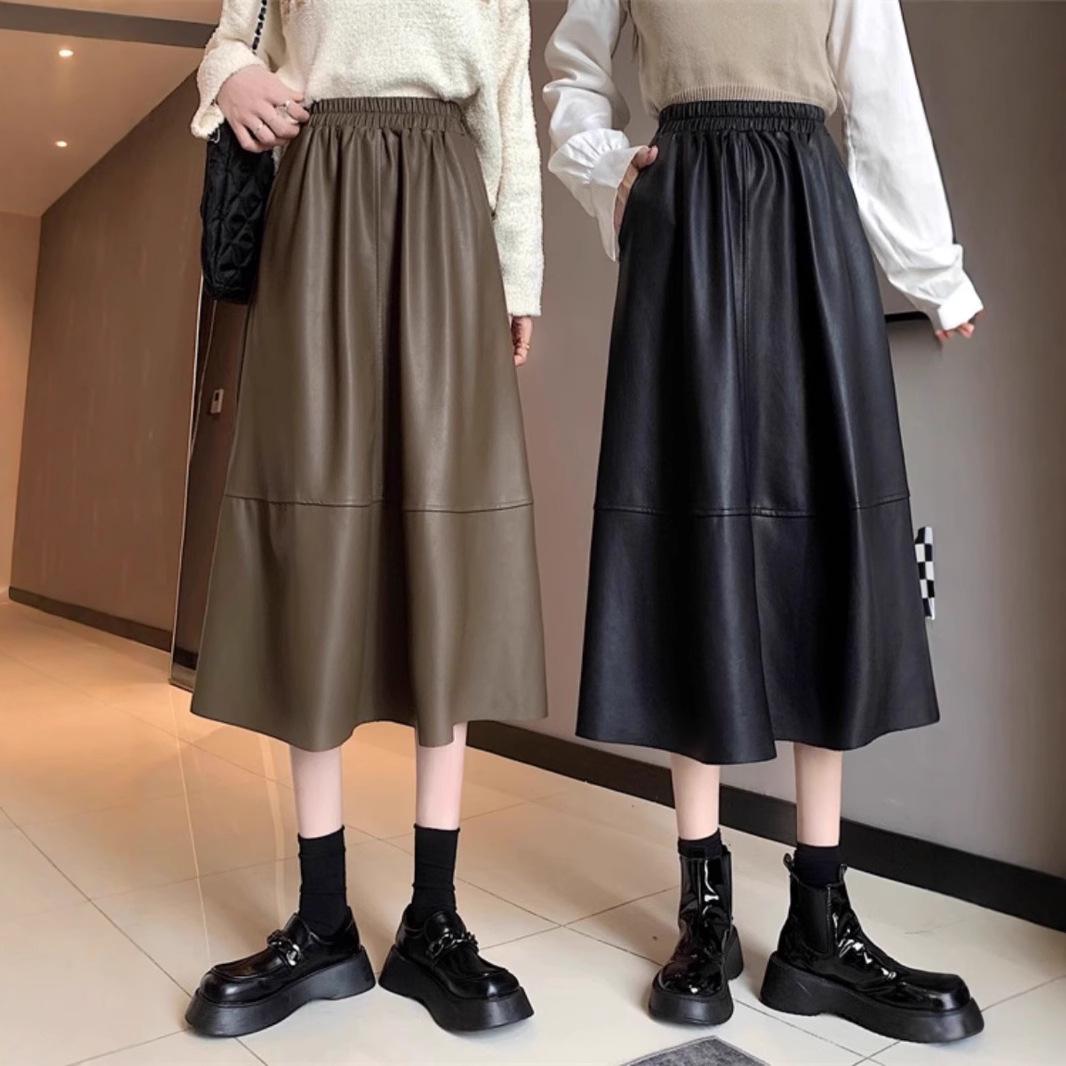 

Women s Autumn/Winter Black PU Leather Midi Skirt - High Waist, Plus Size, Slimming Umbrella Style S [81-90 lbs]