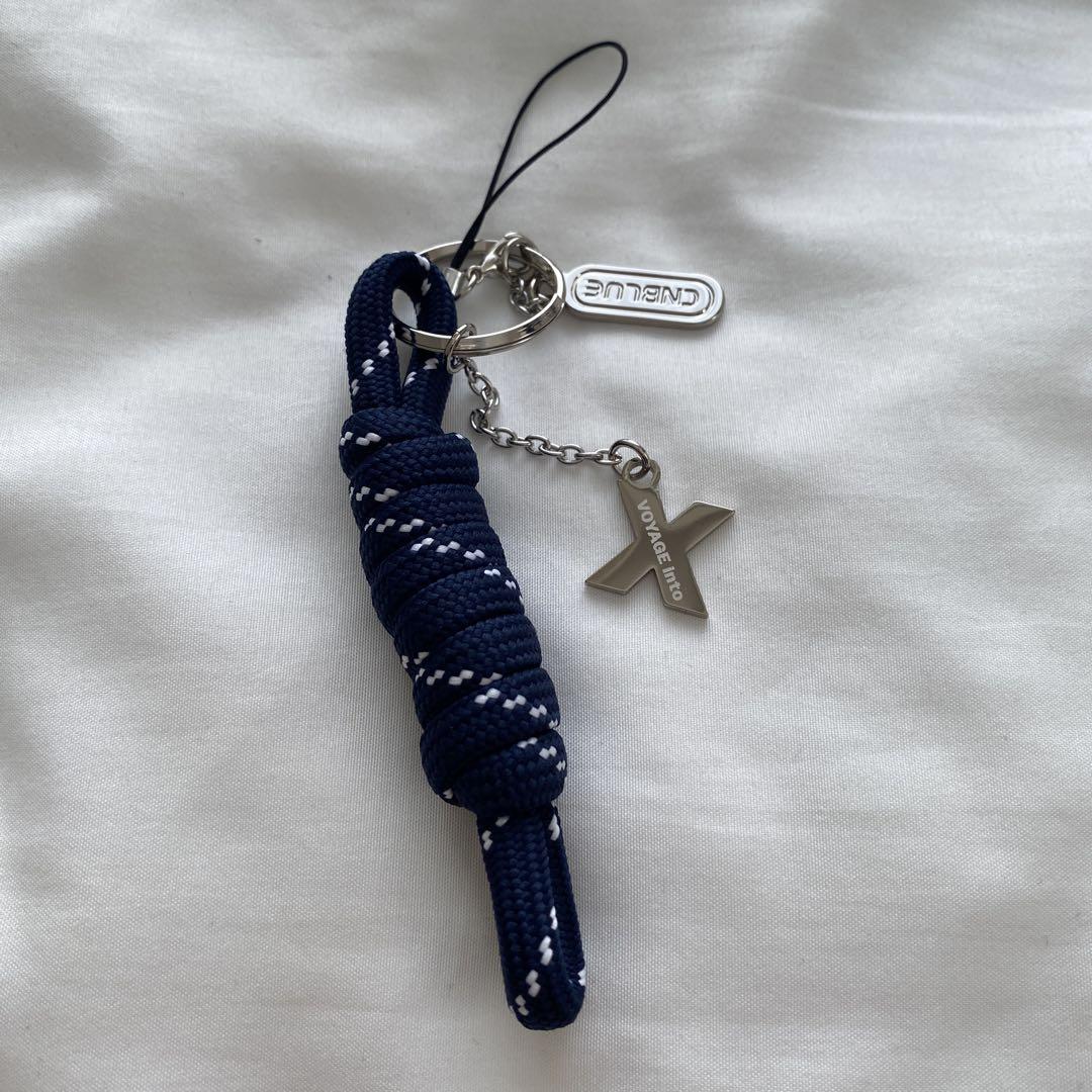 

[USED] Final price reduction! CNBLUE X Keychain