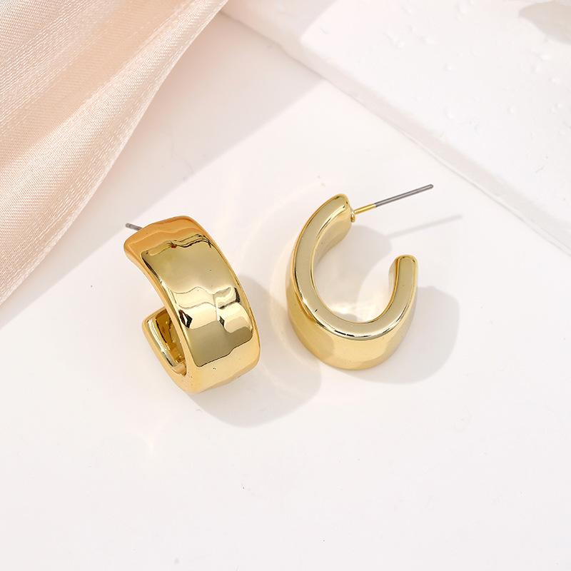 Fashion earrings hot-selling gold retro exaggerated stud earrings vacation style geometric earrings big earrings