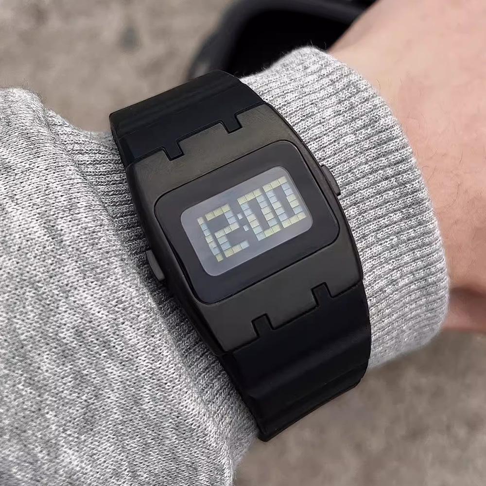 Sport Men Digital Watch Women Resin Strap Watch Resistant Outdoor Waterproof Electronic Watch Electronic Watch