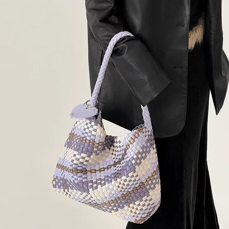 Gun, champagne, woven tote bag, women's large-capacity large bag, high-end portable shoulder bucket bag.