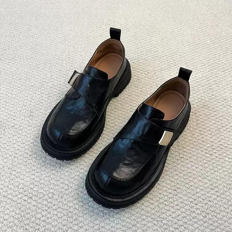 Sheepskin version~ thick-soled Velcro leather loafers women's British style thick heel deep mouth single shoes black jk small leather shoes