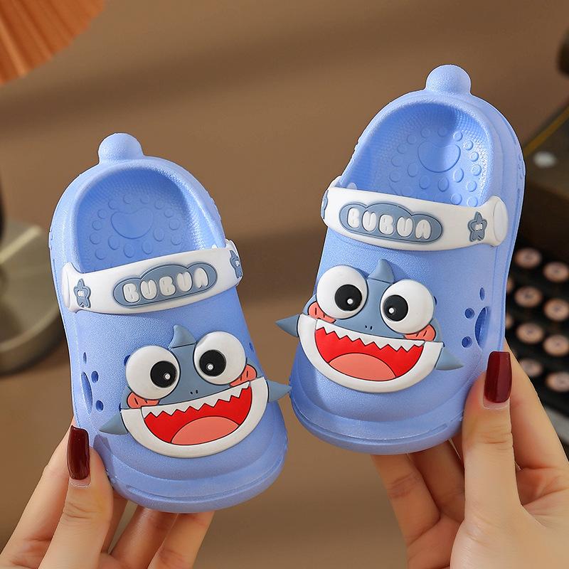 Children's Slippers Cute Cartoon Girls Boys with Soft Soles Baby Bags Perforated Shoes Home and Baby Sandals