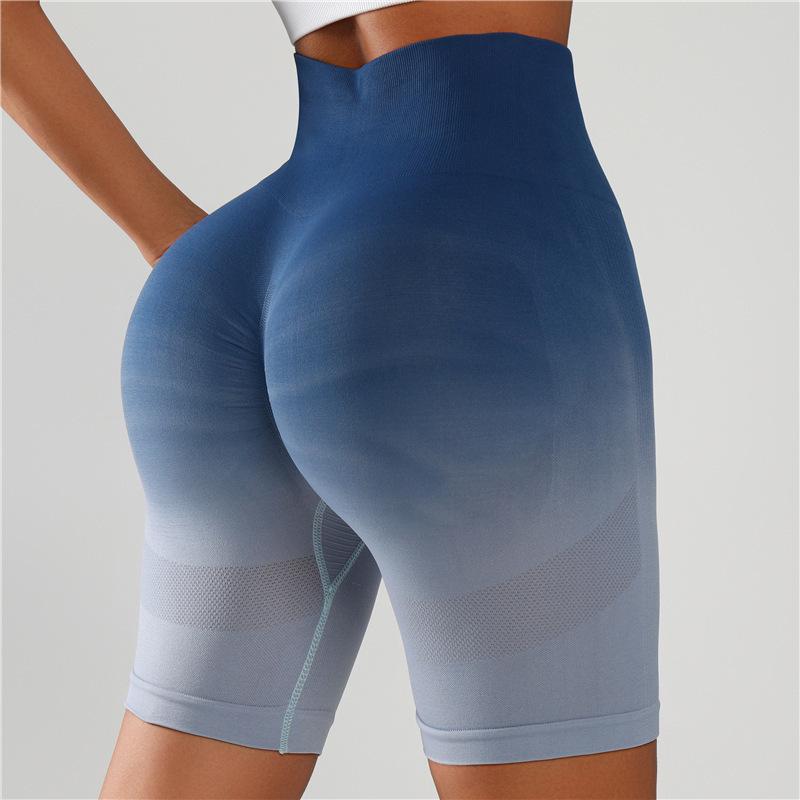 High-Waist Seamless Gradient Yoga Shorts - Women's Peach Butt Slimming Three-Quarter Length for Running & Fitness
