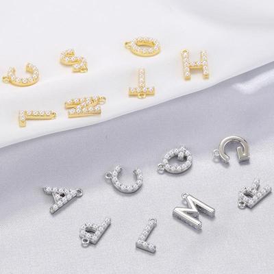 Mittelgroßer kupferplattierter 18K Goldanhänger mit künstlicher Perle Alphabet-Anhänger VD1296