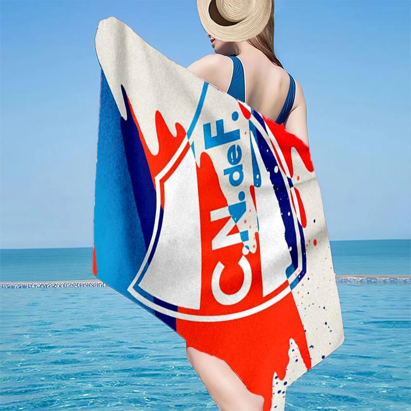 Montevideo Crest Design Microfiber Beach Towel, Lightweight And Quick-Dry, for Summer Travel, Beach Essential, Swimming Pool