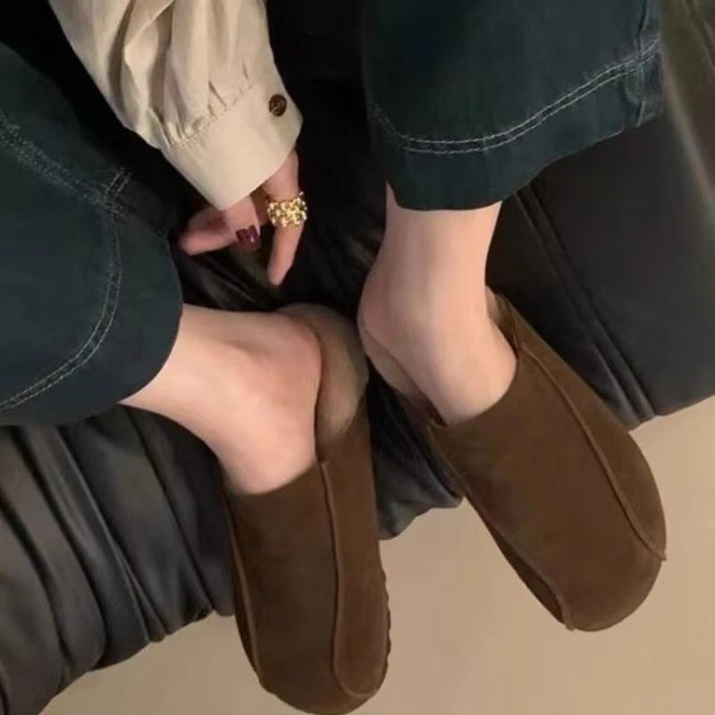 2025 Autumn/Winter New Style One Step Flat Bottom Versatile Casual Retro Baotou Half Slippers Women's Hairy Slippers