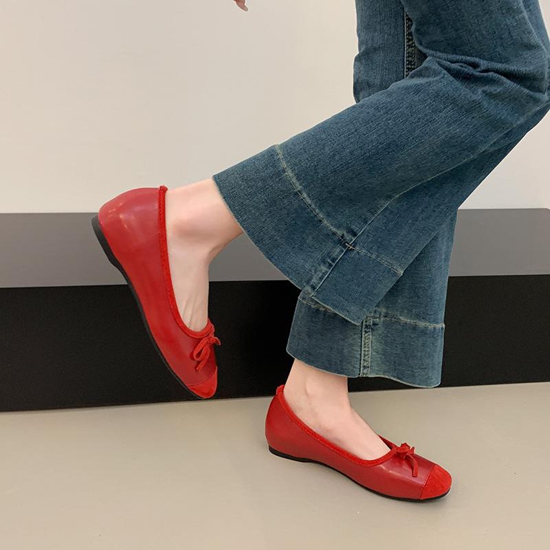 2025 Spring and Summer New Retro Bow Light Mouth Soft Face Women's Shoes Comfortable Soft Sole Ballet Shoes