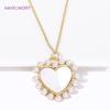 Collana Pendente a Forma di Cuore in Conchiglia Naturale Placcata Oro 18K con Zircone/Perla Collane di Tendenza per Donne Gioielli Regali per Feste