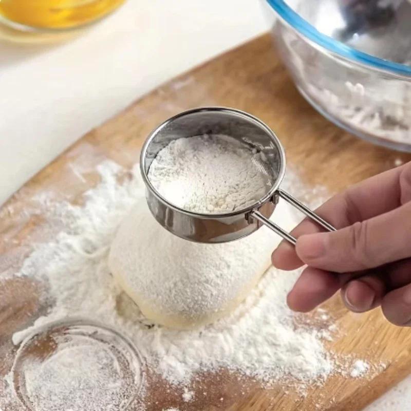 Flour Sieve Stainless Steel Fine Mesh Powdered Sugar Duster Flour Dispenser Shaker for Matcha Chocolate Powder Baking Supplies