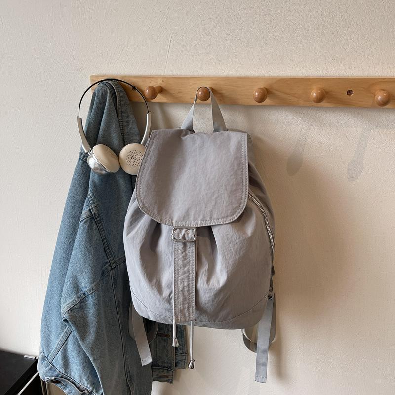 

Повседневная легкая тканевая сумка женский новый простой и универсальный рюкзак большой вместимости рюкзак для занятий спортом на открытом воздухе серый