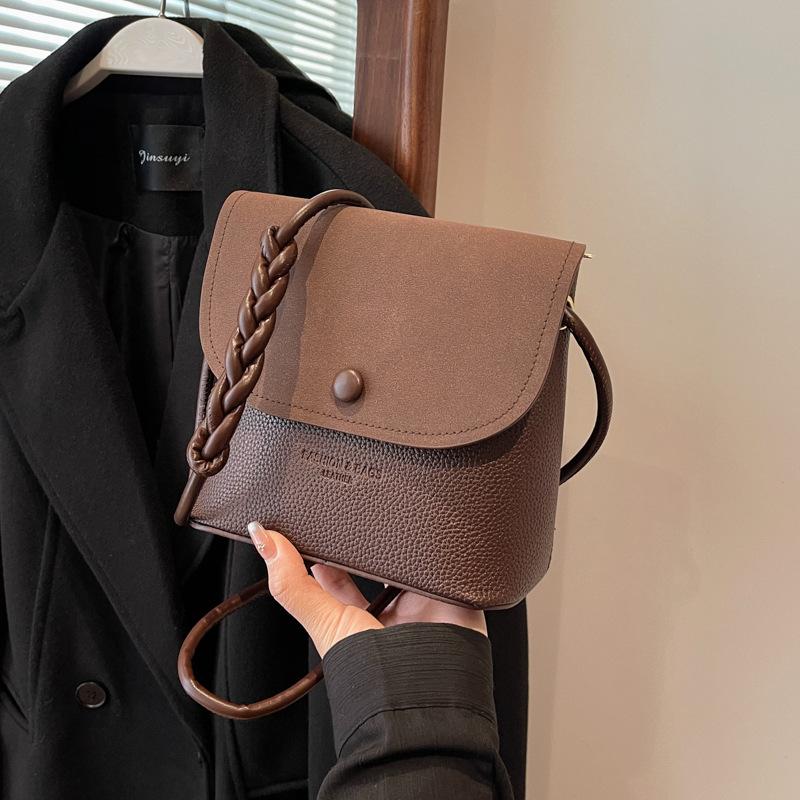 2025 Winter Counter New Soft Leather Small Satchel Ultra-light Small Bag Mobile Phone Bag Crossbody Foreign Style Women's Bag